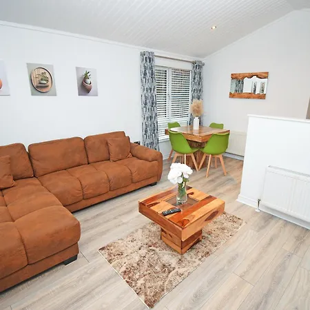 Bluebird 2 - Uk50932 Holiday home *