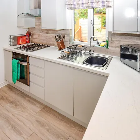 Bluebird 2 - Uk50932 Holiday home