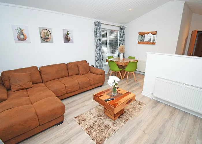 Bluebird 2 - Uk50932 بيت للعطل *